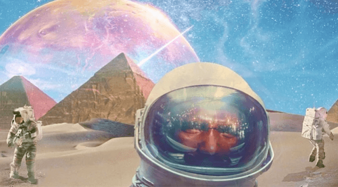 Astronauten auf einem neuen Planet mit Pyramiden